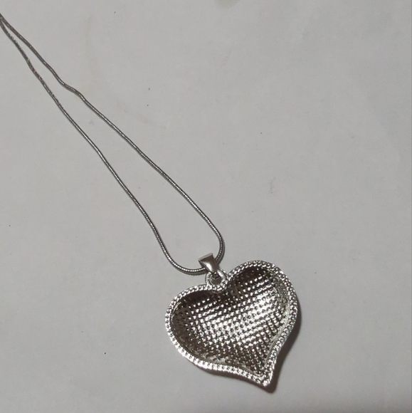 American Flag HEART PENDANT 🇺🇲Necklace Stainless Steel-Heart Patriotic- NEW - Picture 4 of 14